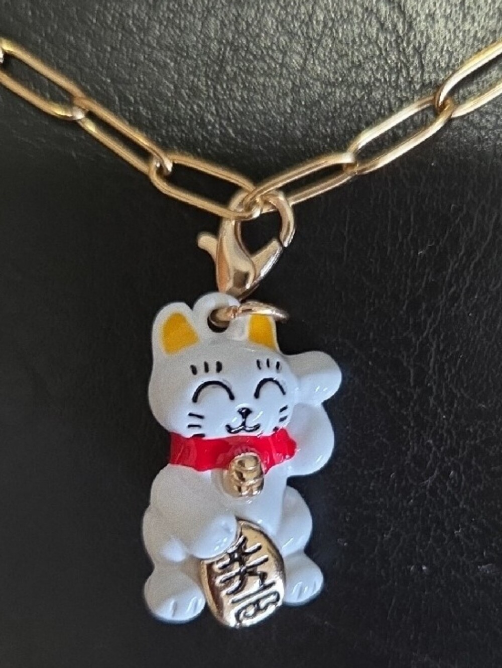 Lucky Cat 3-Piece Jewelry Set Bracelet Necklace Charm Gift Pouch